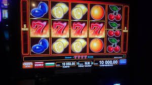 Live Casino Baccarat Dragon Tiger win high မြန်မာ